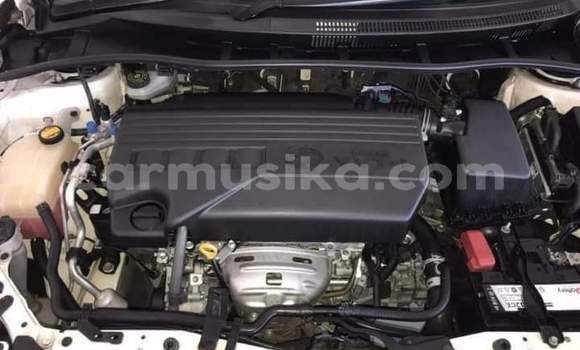 Nunua Ilio tumika Toyota Corolla Nyeupe Gari ndani ya Beitbridge nchini Matabeleland Kusini Nunua Ilio tumika Toyota Corolla Nyeupe Gari ndani ya Beitbridge nchini Matabeleland Kusini