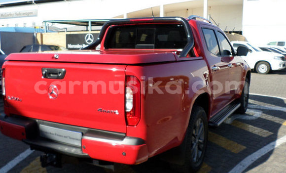 Acheter Occasion Voiture Mercedes‒Benz X-klasse Concept Rouge à Beitbridge, Matabeleland South Acheter Occasion Voiture Mercedes‒Benz X-klasse Concept Rouge à Beitbridge, Matabeleland South