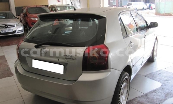 Buy Used Toyota Runx White Car in Beitbridge in Matabeleland South Buy Used Toyota Runx White Car in Beitbridge in Matabeleland South