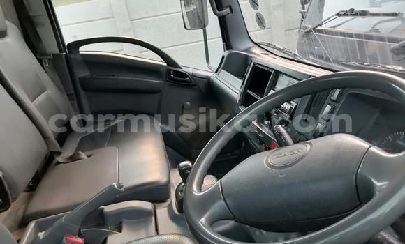 Buy Used Isuzu FTR 850 White Truck in Beitbridge in Matabeleland South Buy Used Isuzu FTR 850 White Truck in Beitbridge in Matabeleland South