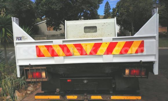 Buy Used Isuzu FTR 850 White Truck in Beitbridge in Matabeleland South Buy Used Isuzu FTR 850 White Truck in Beitbridge in Matabeleland South