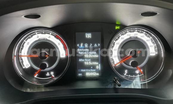 Acheter Occasion Voiture Toyota Hilux Rouge à Beitbridge, Matabeleland South Acheter Occasion Voiture Toyota Hilux Rouge à Beitbridge, Matabeleland South