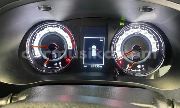 Buy Used Toyota Hilux White Car in Beitbridge in Matabeleland South Buy Used Toyota Hilux White Car in Beitbridge in Matabeleland South