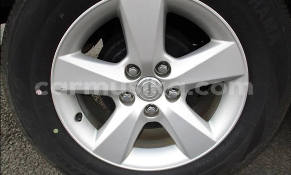 Nunua Ilio tumika Toyota RAV4 Bluu Gari ndani ya Beitbridge nchini Matabeleland Kusini Nunua Ilio tumika Toyota RAV4 Bluu Gari ndani ya Beitbridge nchini Matabeleland Kusini