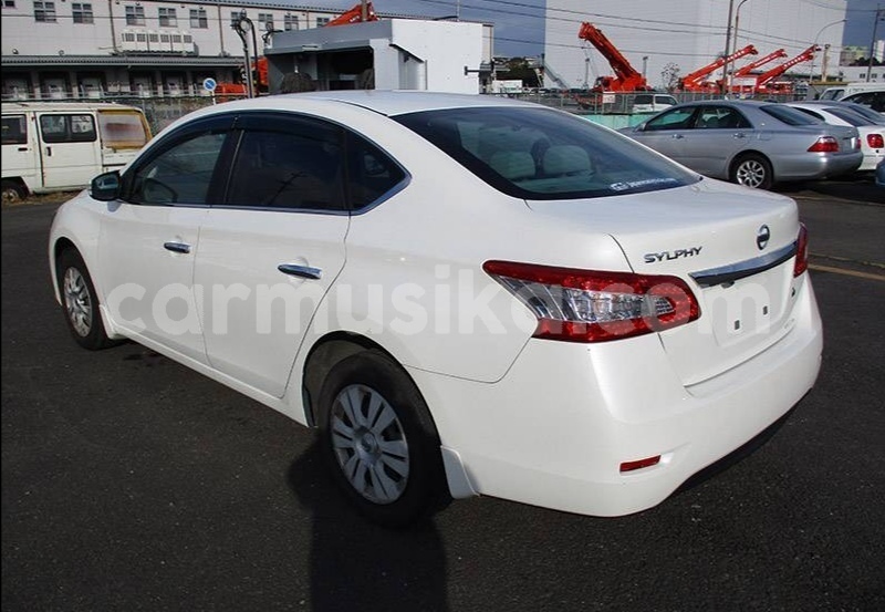 Big with watermark nissan sylphy matabeleland south beitbridge 26776