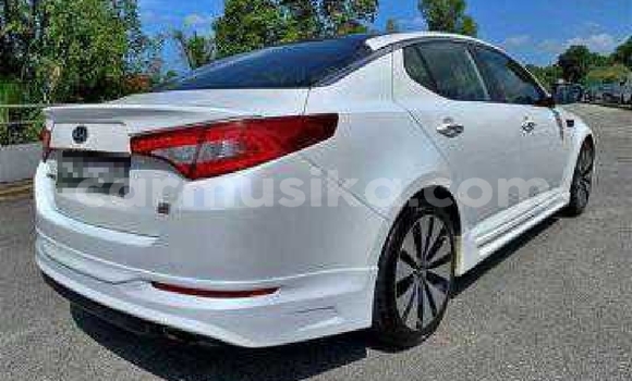 Tenga Tsaru Kia Optima Chena Mota in Beitbridge in Matabeleland South Tenga Tsaru Kia Optima Chena Mota in Beitbridge in Matabeleland South