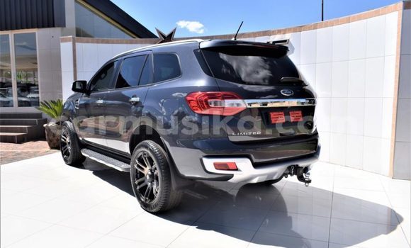 Buy Used Ford Everest Other Car in Beitbridge in Matabeleland South Buy Used Ford Everest Other Car in Beitbridge in Matabeleland South