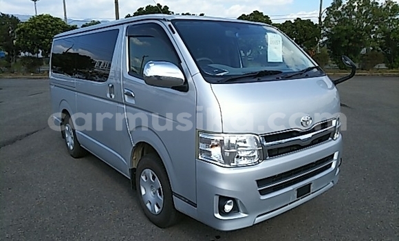 Acheter Occasion Voiture Toyota Hiace Gris à Beitbridge, Matabeleland South Acheter Occasion Voiture Toyota Hiace Gris à Beitbridge, Matabeleland South
