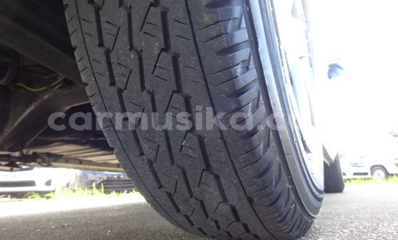 Nunua Ilio tumika Toyota Hiace Nyeupe Gari ndani ya Beitbridge nchini Matabeleland Kusini Nunua Ilio tumika Toyota Hiace Nyeupe Gari ndani ya Beitbridge nchini Matabeleland Kusini