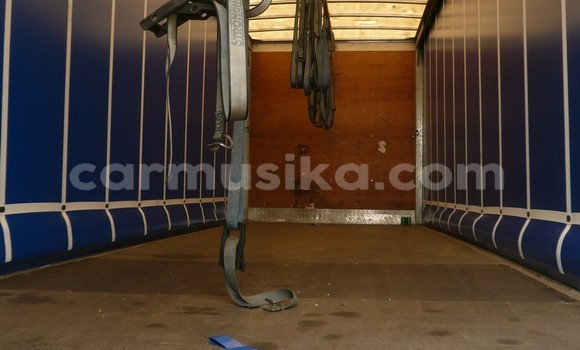 Buy Used Mercedes‒Benz Truck Other Truck in Beitbridge in Matabeleland South Buy Used Mercedes‒Benz Truck Other Truck in Beitbridge in Matabeleland South