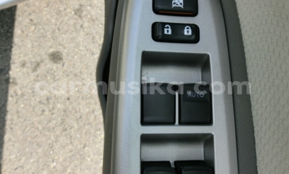 Buy Used Toyota Belta White Car in Beitbridge in Matabeleland South Buy Used Toyota Belta White Car in Beitbridge in Matabeleland South