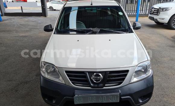 Nunua Ilio tumika Nissan Pickup Nyeupe Gari ndani ya Beitbridge nchini Matabeleland Kusini