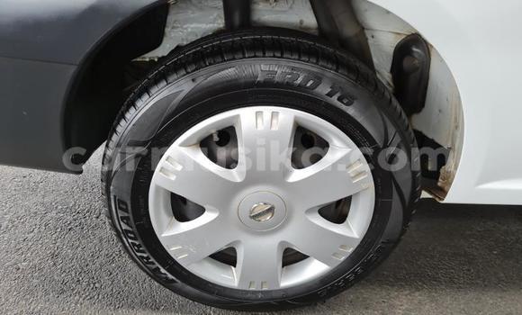 Nunua Ilio tumika Nissan Pickup Nyeupe Gari ndani ya Beitbridge nchini Matabeleland Kusini Nunua Ilio tumika Nissan Pickup Nyeupe Gari ndani ya Beitbridge nchini Matabeleland Kusini