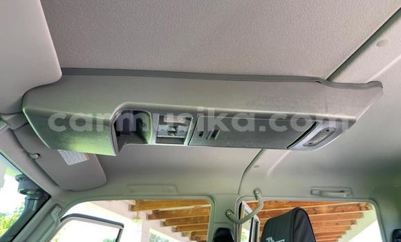 Buy Used Toyota Land Cruiser Beige Car in Beitbridge in Matabeleland South Buy Used Toyota Land Cruiser Beige Car in Beitbridge in Matabeleland South