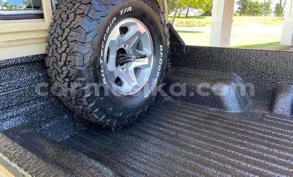 Buy Used Toyota Land Cruiser Beige Car in Beitbridge in Matabeleland South Buy Used Toyota Land Cruiser Beige Car in Beitbridge in Matabeleland South