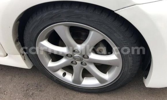 Buy Used Toyota Wish White Car in Beitbridge in Matabeleland South Buy Used Toyota Wish White Car in Beitbridge in Matabeleland South