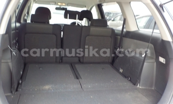 Buy Used Toyota Wish White Car in Beitbridge in Matabeleland South Buy Used Toyota Wish White Car in Beitbridge in Matabeleland South