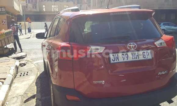 Tenga Tsaru Toyota RAV4 Tsvuku Mota in Beitbridge in Matabeleland South Tenga Tsaru Toyota RAV4 Tsvuku Mota in Beitbridge in Matabeleland South