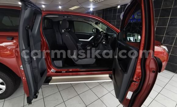 Acheter Occasion Voiture Mazda BT-50 Rouge à Beitbridge, Matabeleland South Acheter Occasion Voiture Mazda BT-50 Rouge à Beitbridge, Matabeleland South