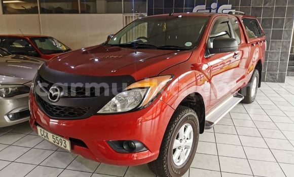 Acheter Occasion Voiture Mazda BT-50 Rouge à Beitbridge, Matabeleland South Acheter Occasion Voiture Mazda BT-50 Rouge à Beitbridge, Matabeleland South