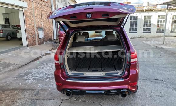 Acheter Occasion Voiture Jeep Cherokee Rouge à Beitbridge, Matabeleland South Acheter Occasion Voiture Jeep Cherokee Rouge à Beitbridge, Matabeleland South