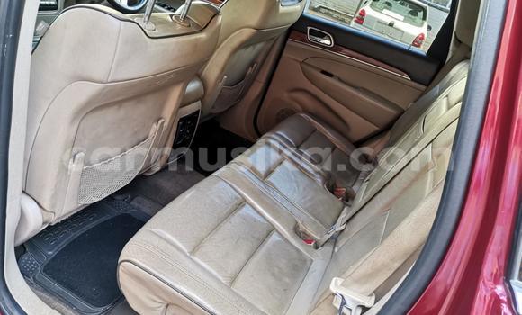 Acheter Occasion Voiture Jeep Cherokee Rouge à Beitbridge, Matabeleland South Acheter Occasion Voiture Jeep Cherokee Rouge à Beitbridge, Matabeleland South