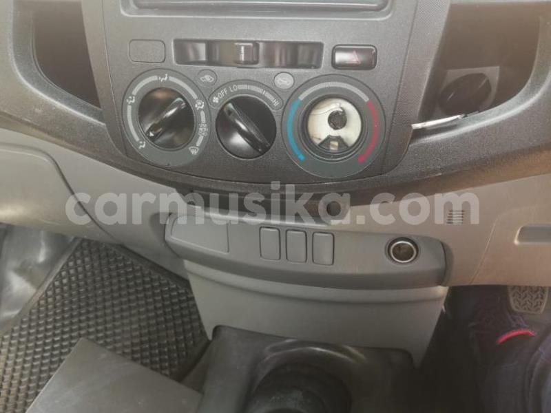 Big with watermark toyota hilux matabeleland south beitbridge 26815