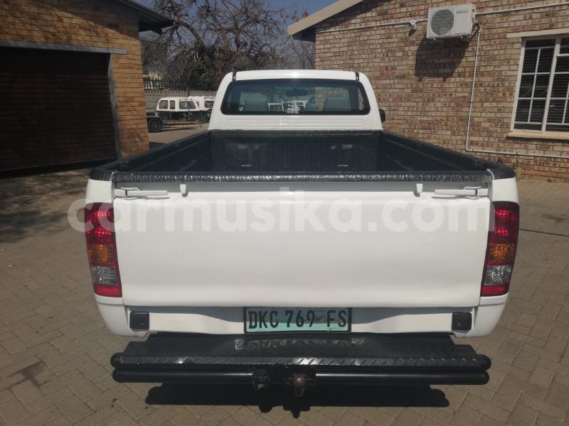 Big with watermark toyota hilux matabeleland south beitbridge 26815