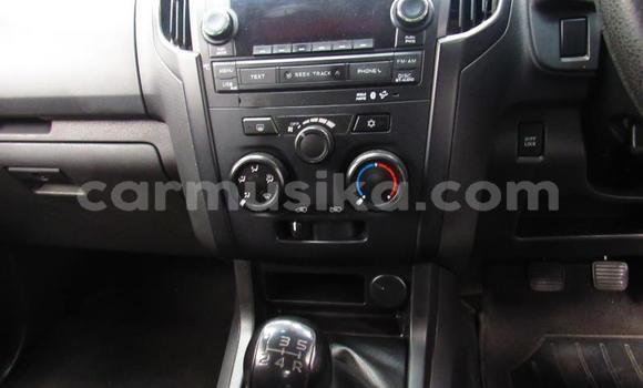 Tenga Tsaru Isuzu KB Chena Mota in Beitbridge in Matabeleland South Tenga Tsaru Isuzu KB Chena Mota in Beitbridge in Matabeleland South