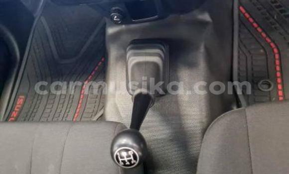 Acheter Occasion Voiture Isuzu KB Blanc à Beitbridge, Matabeleland South Acheter Occasion Voiture Isuzu KB Blanc à Beitbridge, Matabeleland South