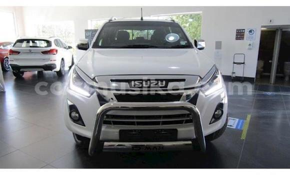 Nunua Ilio tumika Isuzu KB Nyeupe Gari ndani ya Beitbridge nchini Matabeleland Kusini