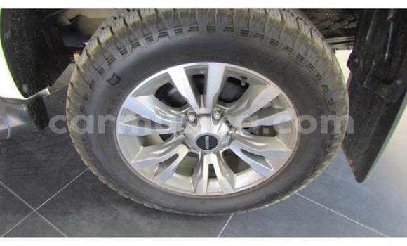 Tenga Tsaru Isuzu KB Chena Mota in Beitbridge in Matabeleland South Tenga Tsaru Isuzu KB Chena Mota in Beitbridge in Matabeleland South