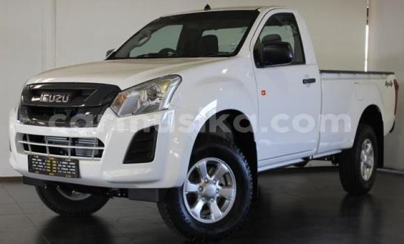 Acheter Occasion Voiture Isuzu KB Blanc à Beitbridge, Matabeleland South