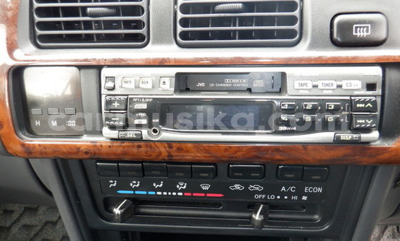 Buy Used Toyota Corolla Silver Car in Beitbridge in Matabeleland South Buy Used Toyota Corolla Silver Car in Beitbridge in Matabeleland South