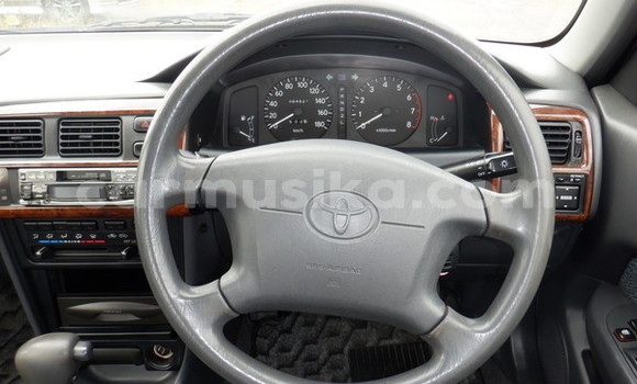 Buy Used Toyota Corolla Silver Car in Beitbridge in Matabeleland South Buy Used Toyota Corolla Silver Car in Beitbridge in Matabeleland South