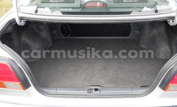 Buy Used Toyota Corolla Silver Car in Beitbridge in Matabeleland South Buy Used Toyota Corolla Silver Car in Beitbridge in Matabeleland South