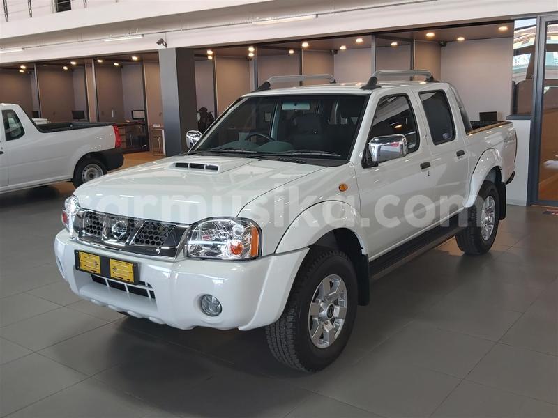 Big with watermark nissan np 300 matabeleland south beitbridge 26831