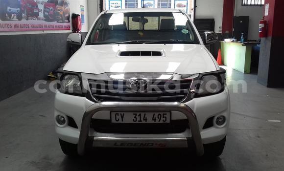Acheter Occasion Voiture Toyota Hilux Blanc à Beitbridge, Matabeleland South Acheter Occasion Voiture Toyota Hilux Blanc à Beitbridge, Matabeleland South