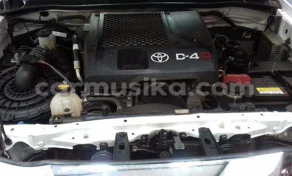 Acheter Occasion Voiture Toyota Hilux Blanc à Beitbridge, Matabeleland South Acheter Occasion Voiture Toyota Hilux Blanc à Beitbridge, Matabeleland South