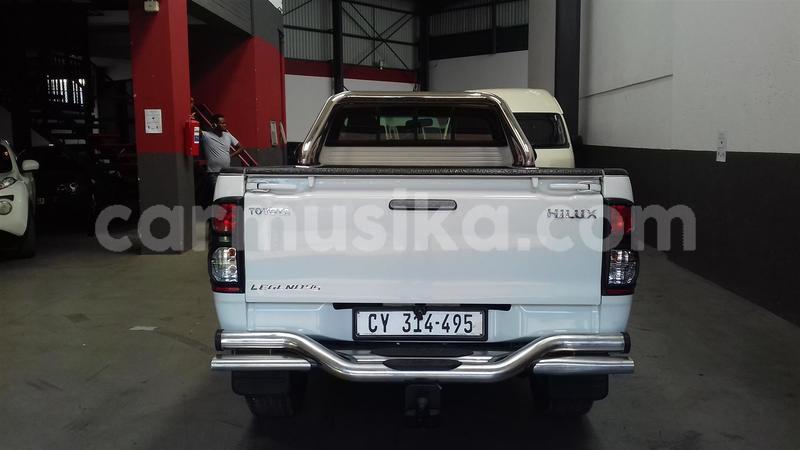 Big with watermark toyota hilux matabeleland south beitbridge 26833