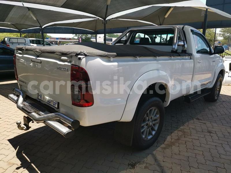 Big with watermark toyota hilux matabeleland south beitbridge 26835