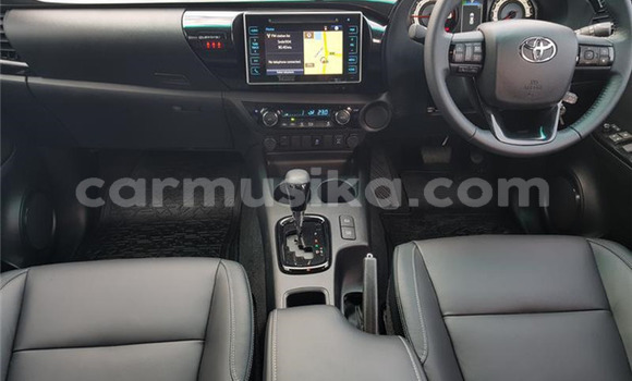 Tenga Tsaru Toyota Hilux Chena Mota in Beitbridge in Matabeleland South Tenga Tsaru Toyota Hilux Chena Mota in Beitbridge in Matabeleland South