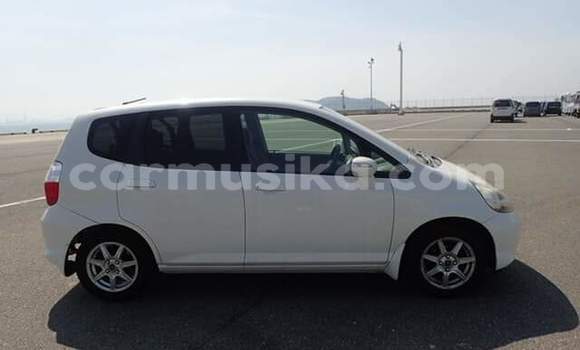 Tenga Tsaru Honda Fit Chena Mota in Beitbridge in Matabeleland South Tenga Tsaru Honda Fit Chena Mota in Beitbridge in Matabeleland South