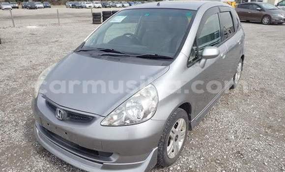 Buy Used Honda Fit Silver Car in Beitbridge in Matabeleland South Buy Used Honda Fit Silver Car in Beitbridge in Matabeleland South