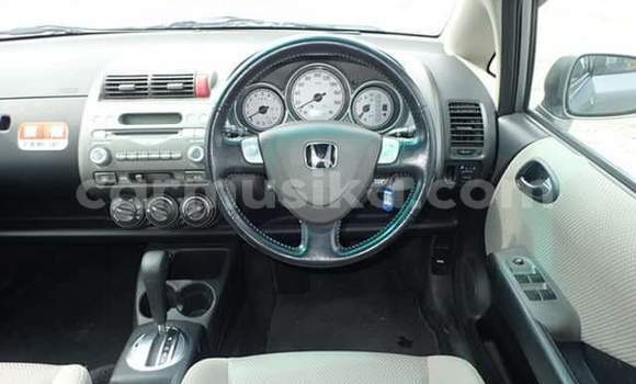 Buy Used Honda Fit Silver Car in Beitbridge in Matabeleland South Buy Used Honda Fit Silver Car in Beitbridge in Matabeleland South