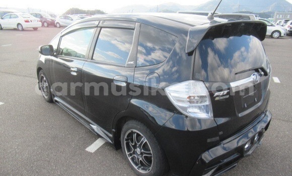 Buy Used Honda Fit Black Car in Beitbridge in Matabeleland South Buy Used Honda Fit Black Car in Beitbridge in Matabeleland South