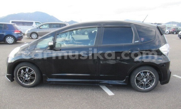 Buy Used Honda Fit Black Car in Beitbridge in Matabeleland South Buy Used Honda Fit Black Car in Beitbridge in Matabeleland South