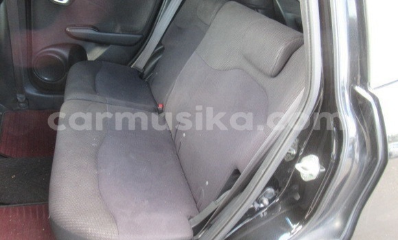Buy Used Honda Fit Black Car in Beitbridge in Matabeleland South Buy Used Honda Fit Black Car in Beitbridge in Matabeleland South