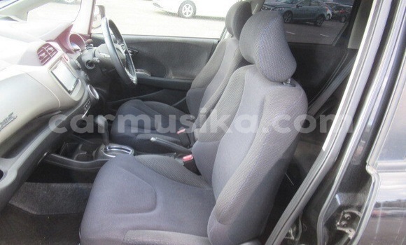 Buy Used Honda Fit Black Car in Beitbridge in Matabeleland South Buy Used Honda Fit Black Car in Beitbridge in Matabeleland South