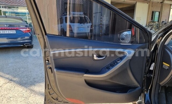 Acheter Occasion Voiture Hyundai i30 Noir à Beitbridge, Matabeleland South Acheter Occasion Voiture Hyundai i30 Noir à Beitbridge, Matabeleland South